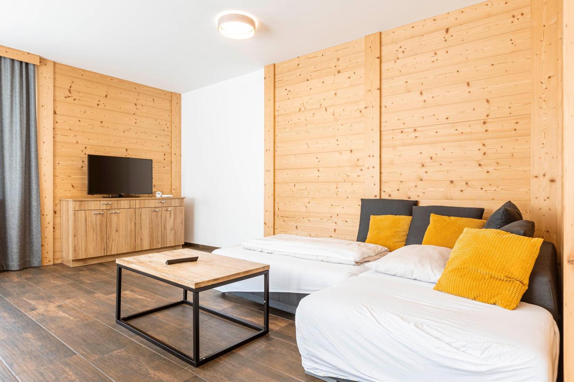 סנט לאמברכט Naturpark Chalets Lambrecht By Alps Resorts מראה חיצוני תמונה