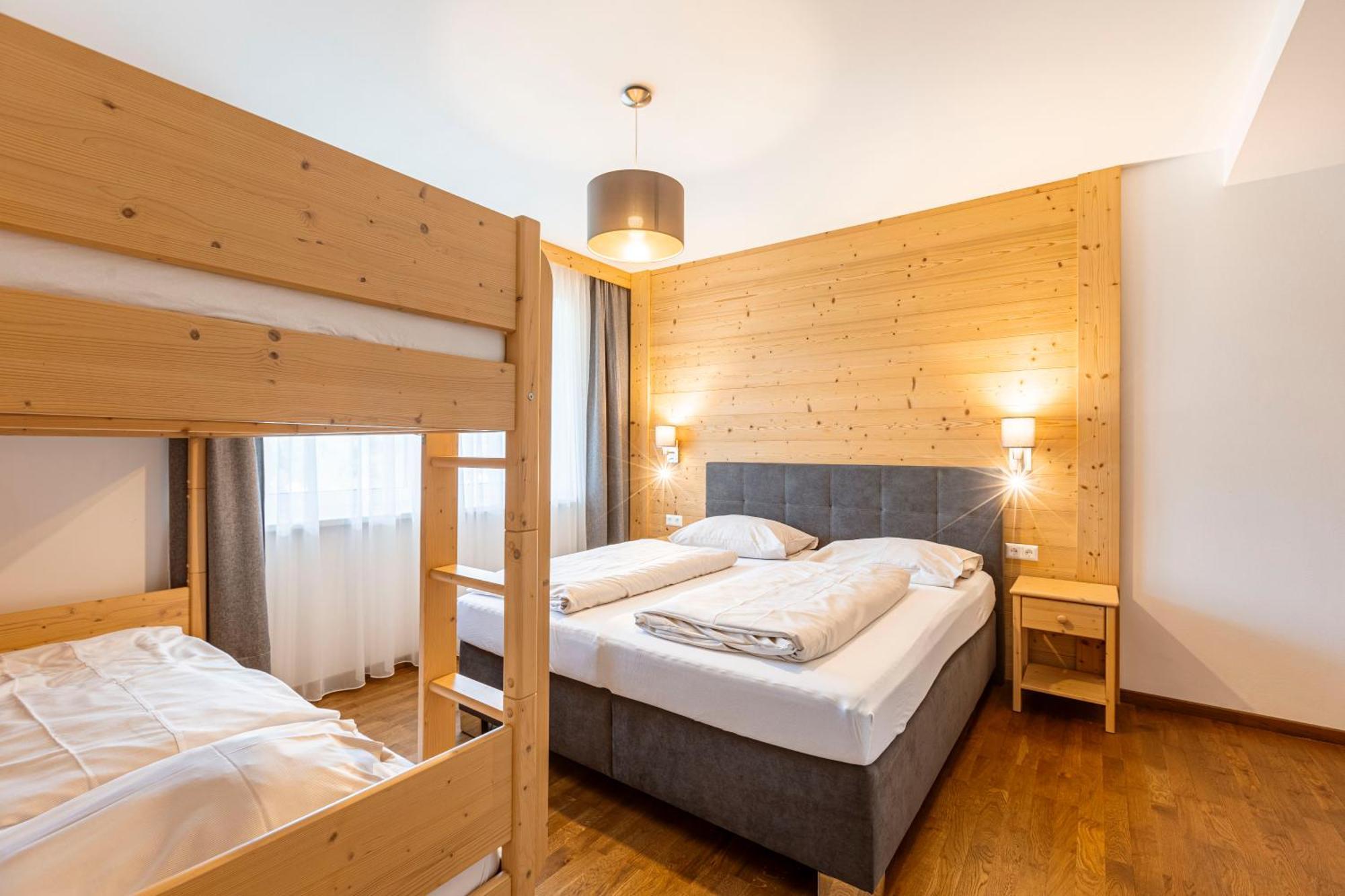 סנט לאמברכט Naturpark Chalets Lambrecht By Alps Resorts מראה חיצוני תמונה